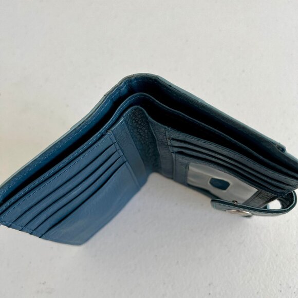 Fossil Blue Bifold Leather Wallet   - Picture 4 of 6